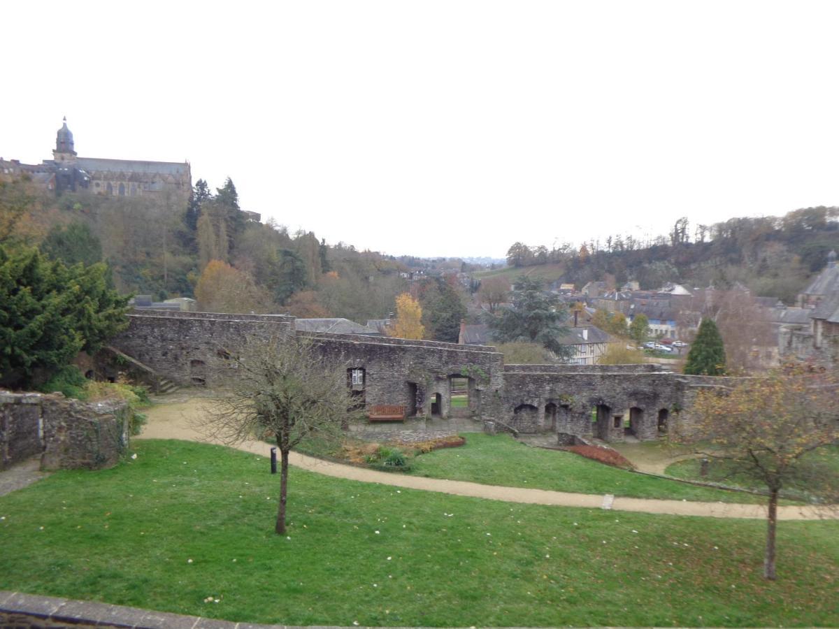Le Relais Medieval Fougères Kültér fotó