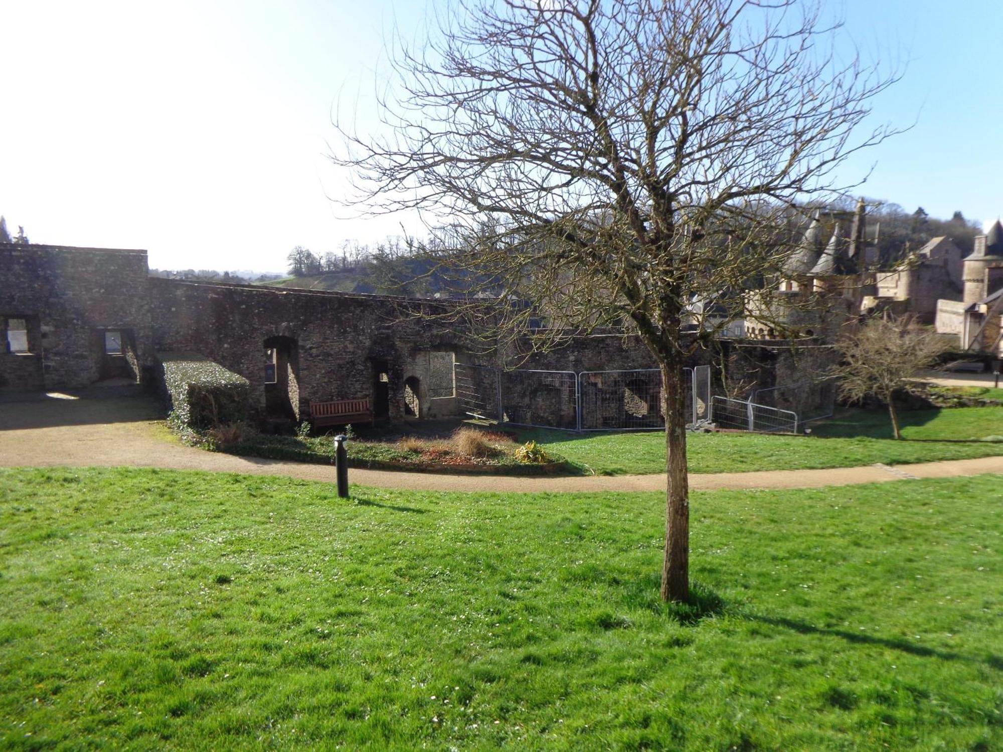 Le Relais Medieval Fougères Kültér fotó