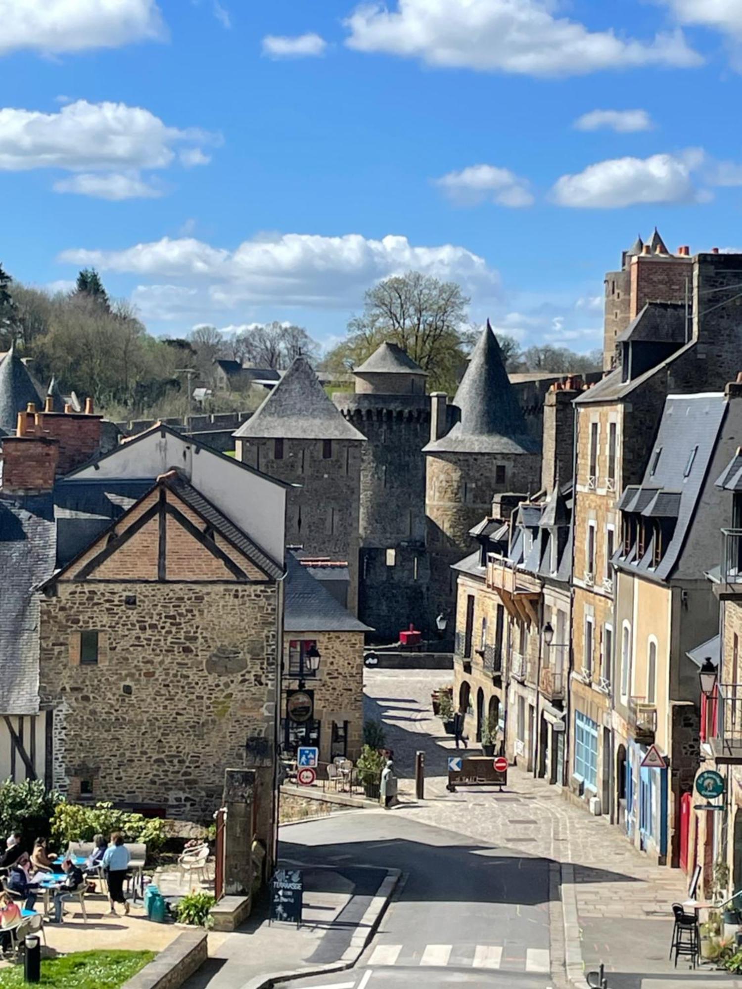 Le Relais Medieval Fougères Kültér fotó